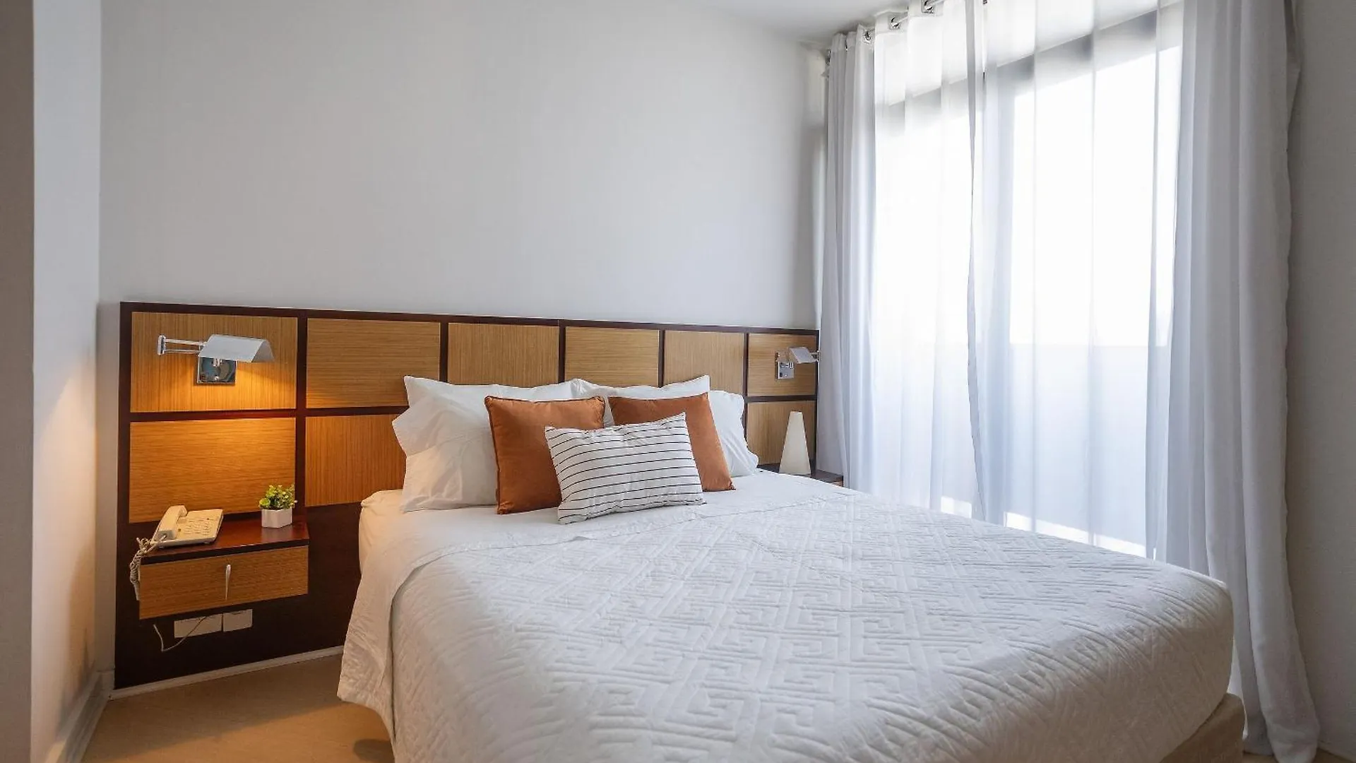 Suites Sao Paulo By Conviva 0*,  Brazil
