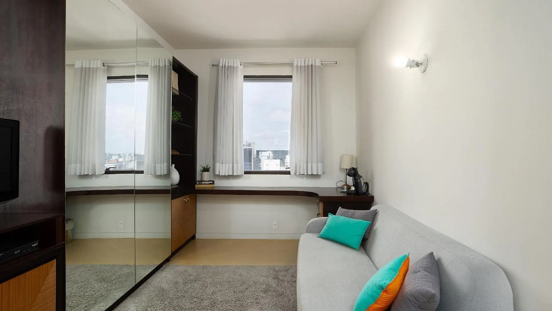 Suites Sao Paulo By Conviva Apartment